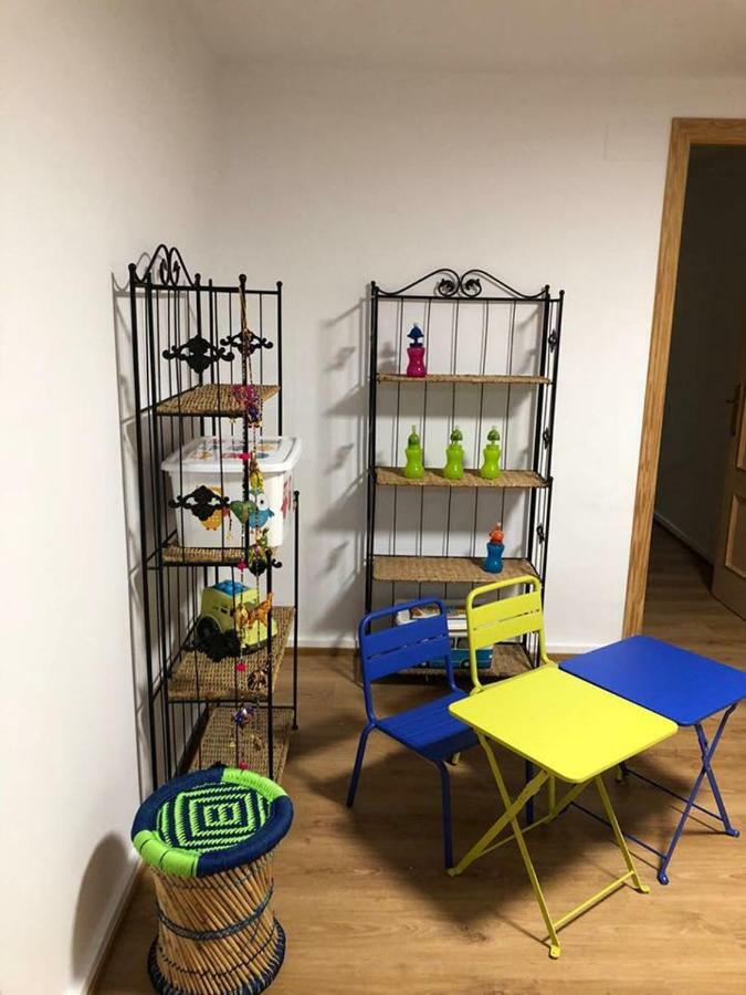 Villa 菲内斯特拉特 外观 照片